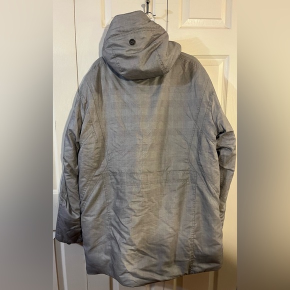 Lululemon Men’s Winter Hooded Parka Coat Grey Subtle Pattern PrimaLoft Size XL - Picture 2 of 13